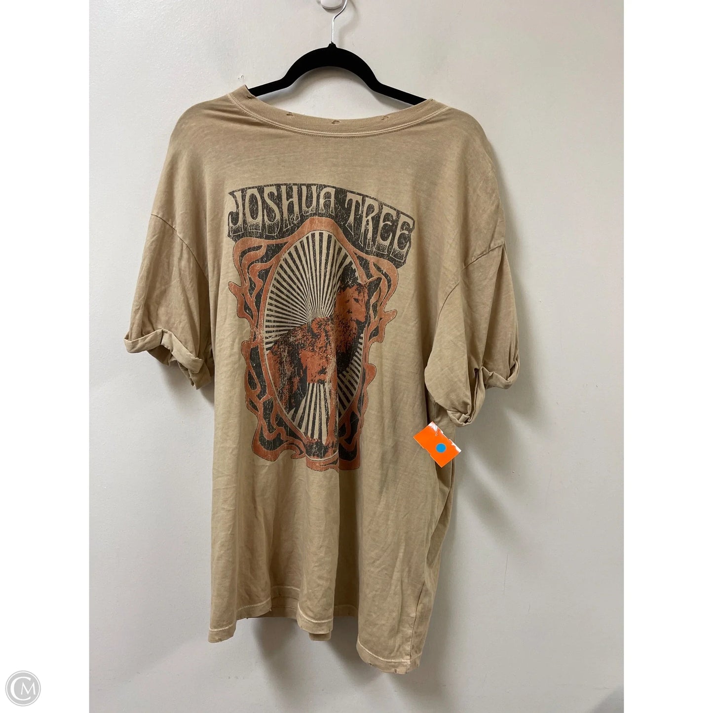 Top Short Sleeve By Girl Dangerous In Brown, Size: Xl