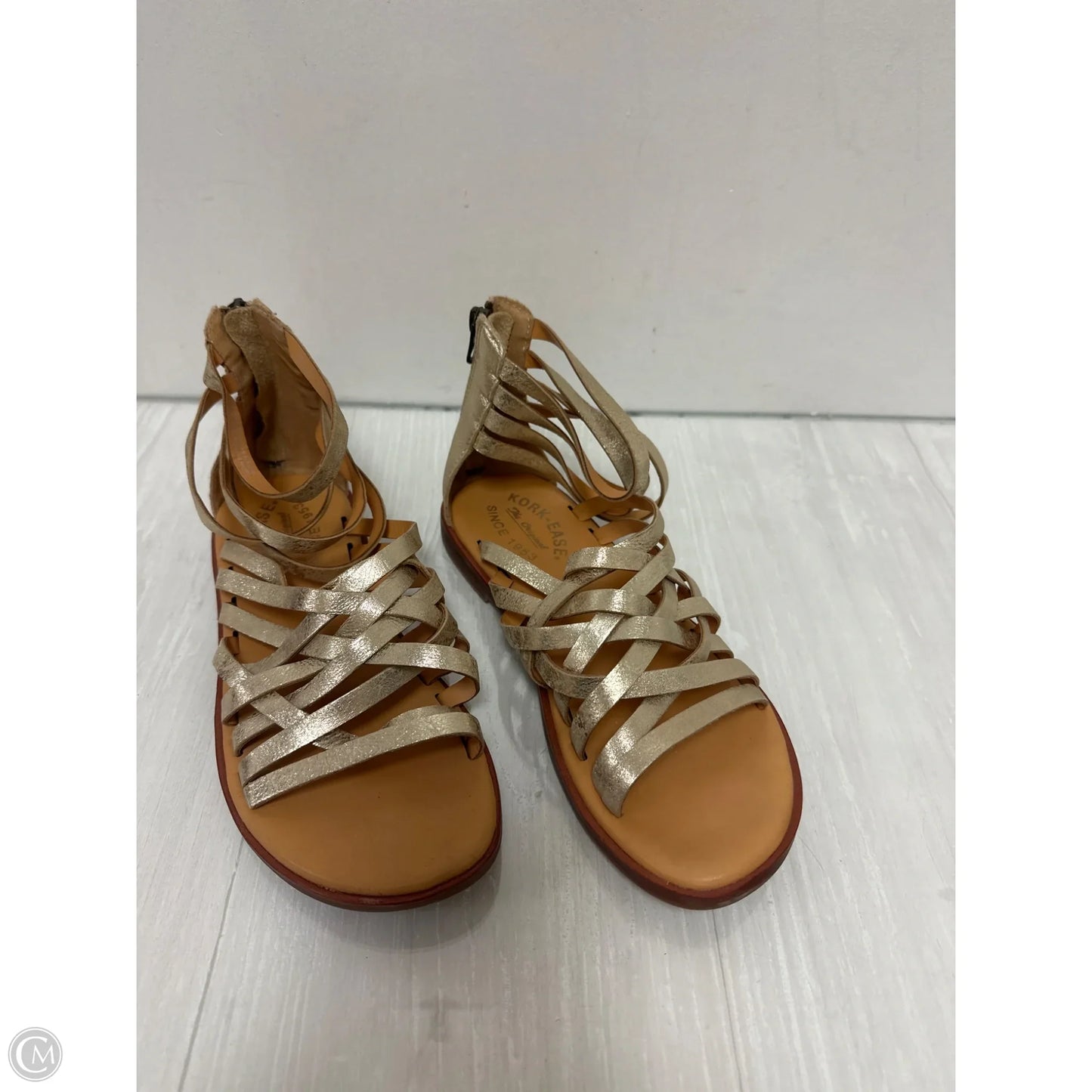 Sandals Flats By Kork Ease In Gold, Size: 7