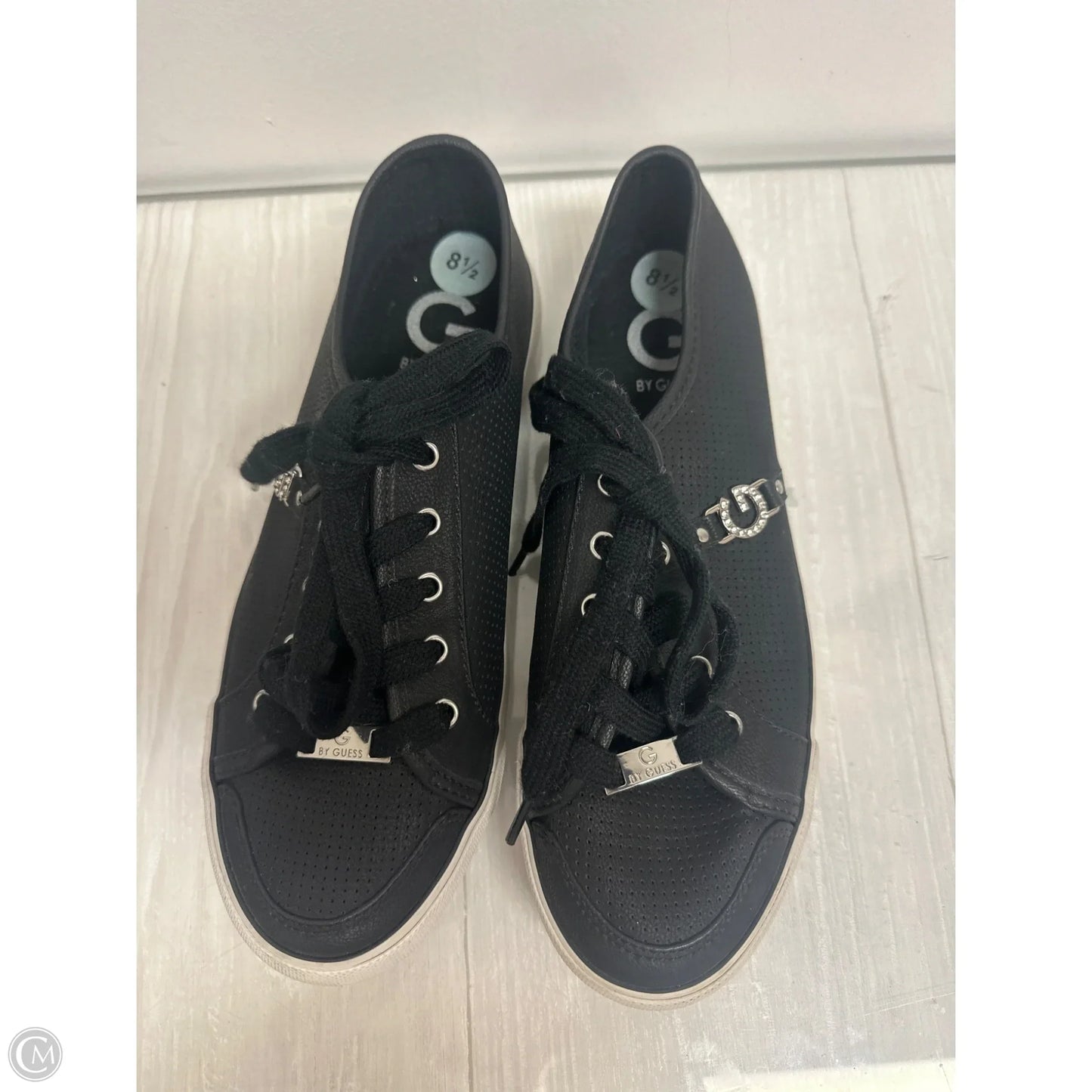 Shoes Athletic By Guess In Black, Size: 8.5