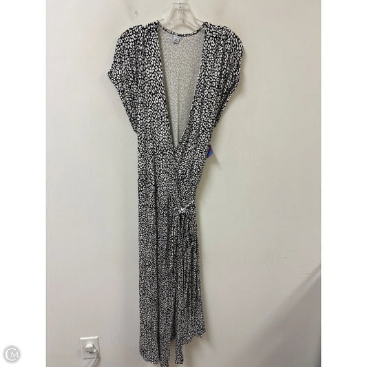 Dress Casual Maxi By Old Navy In Black & White, Size: 2x