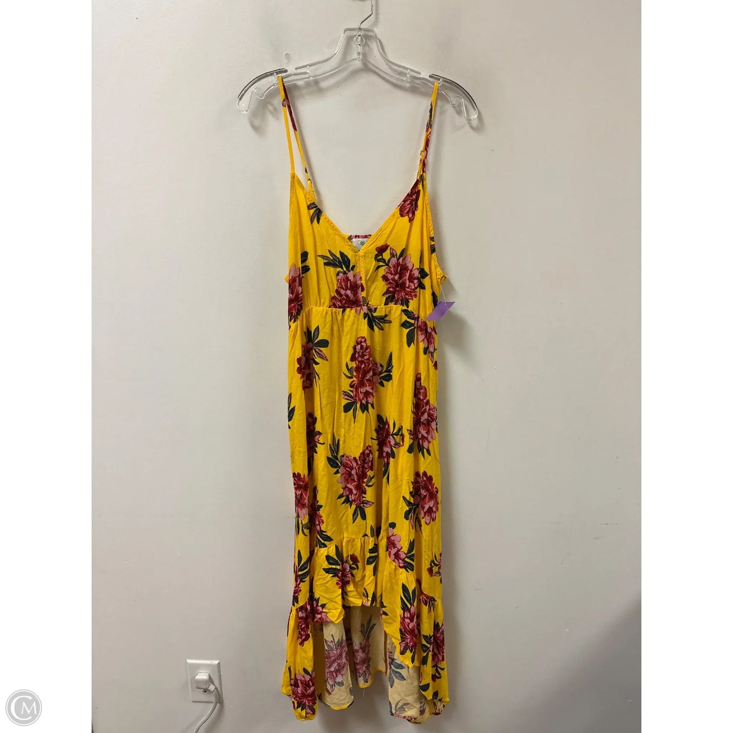 Dress Casual Short By Clothes Mentor In Yellow, Size: 2x