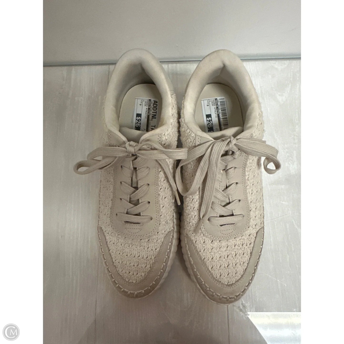 Shoes Athletic By Dolce Vita In Cream, Size: 9