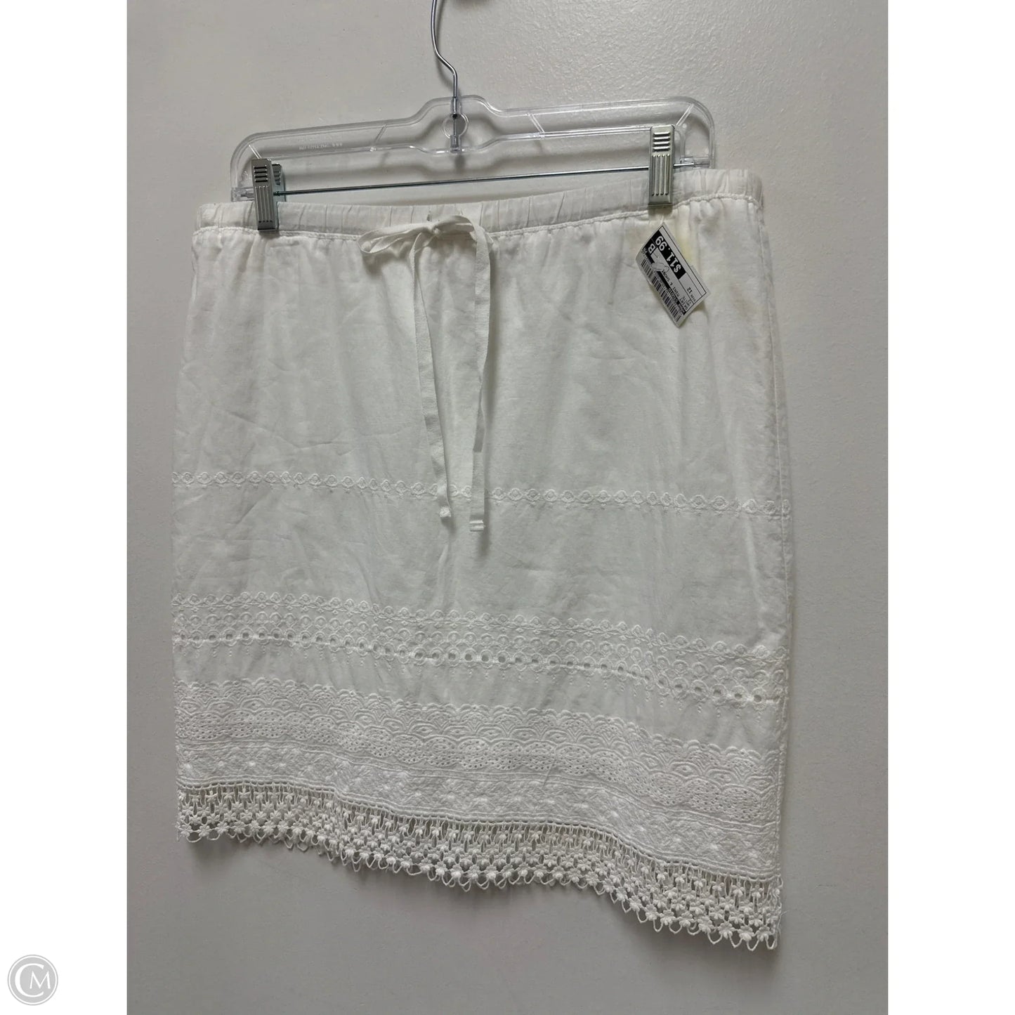 Skirt Mini & Short By Max Studio In White, Size: 12