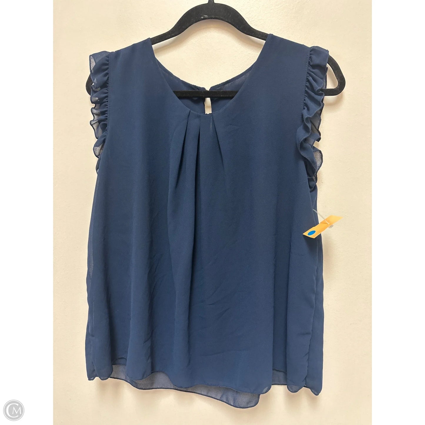 Top Short Sleeve By Clothes Mentor In Navy, Size: M