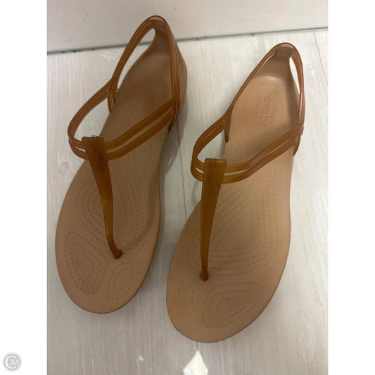 Sandals Flats By Crocs In Brown, Size: 8
