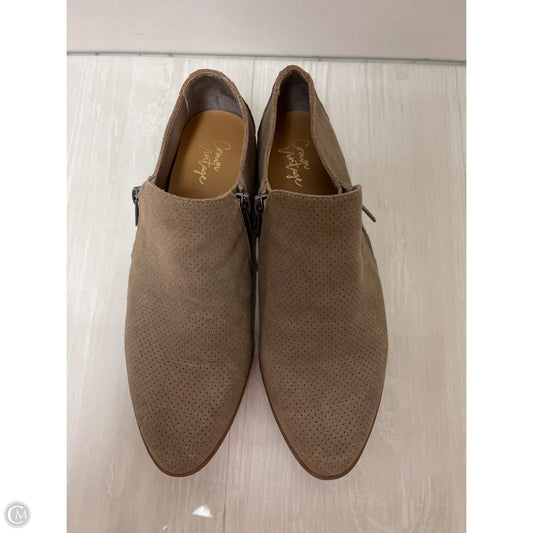 Boots Ankle Flats By Crown Vintage In Brown, Size: 7.5