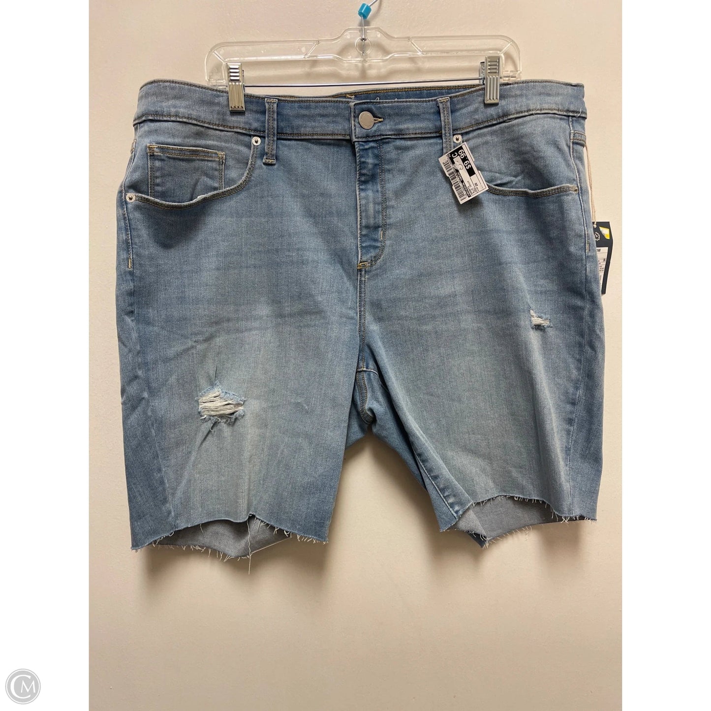 Shorts By Universal Thread In Blue Denim, Size: 20