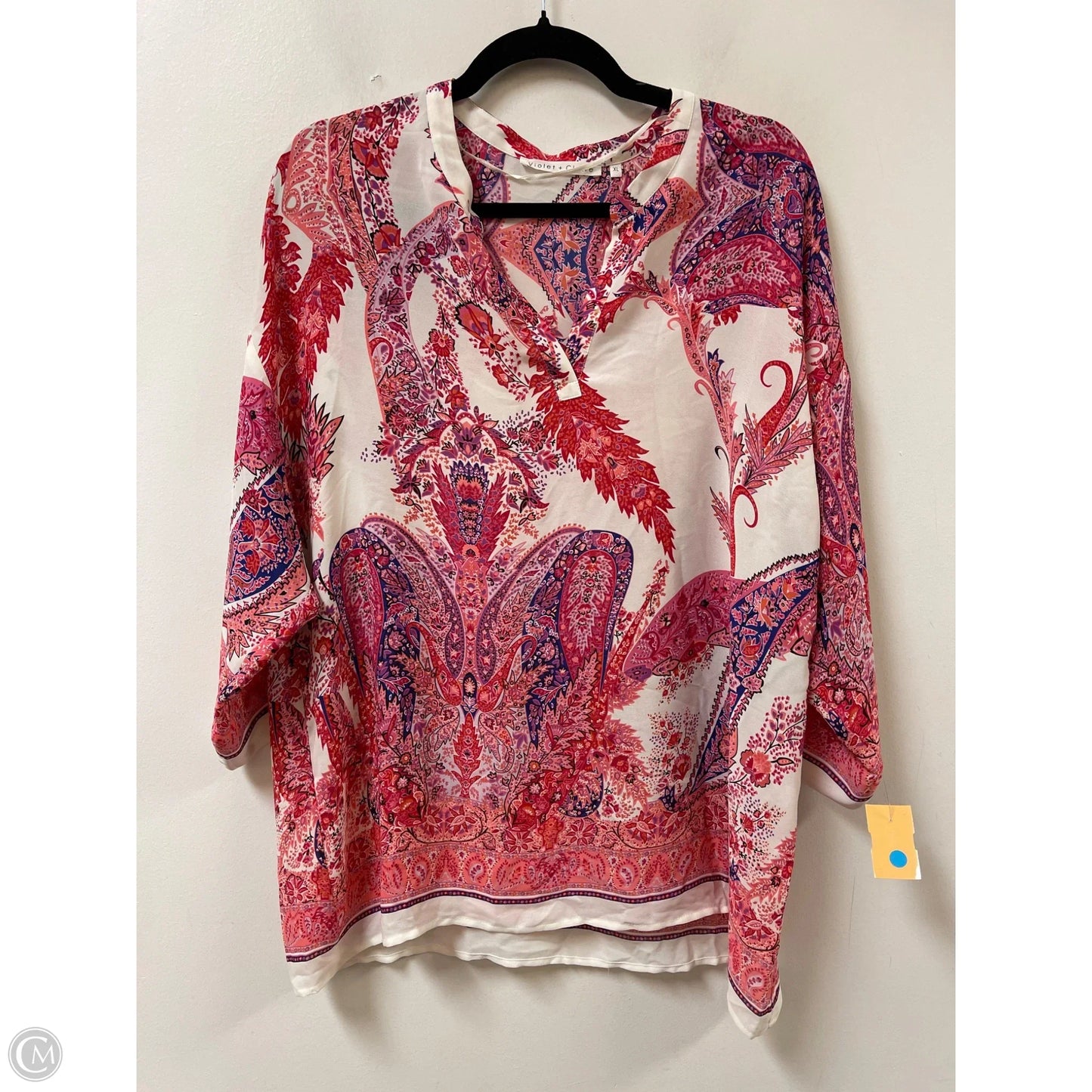 Top Short Sleeve By Violet And Claire In Pink & White, Size: Xl