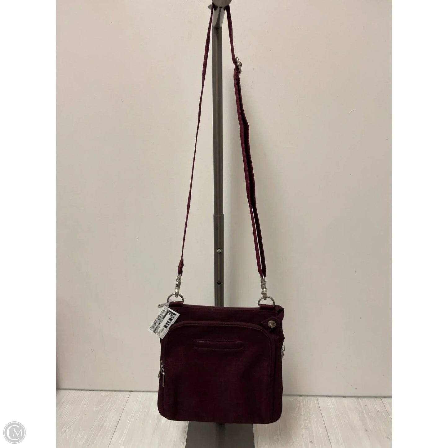 Crossbody By Clothes Mentor, Size: Medium