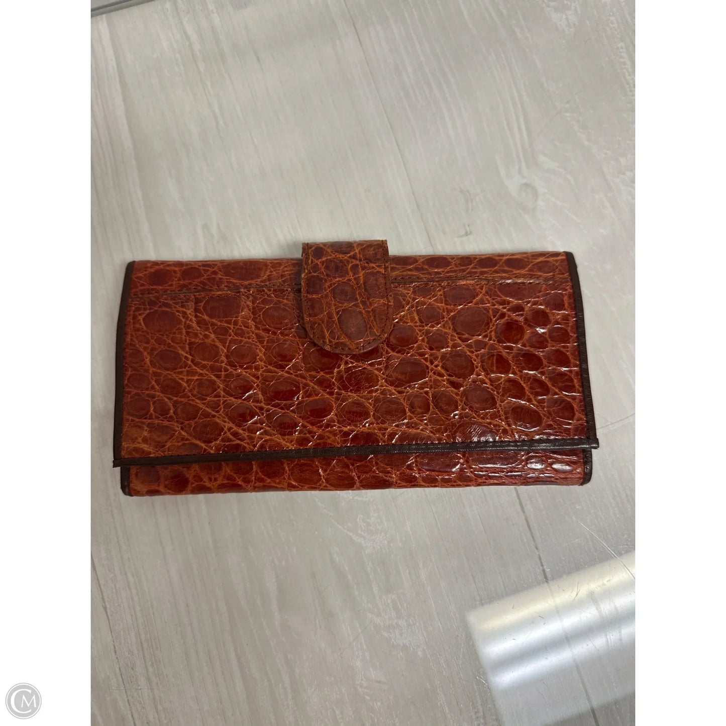 Wallet By Clothes Mentor, Size: Medium