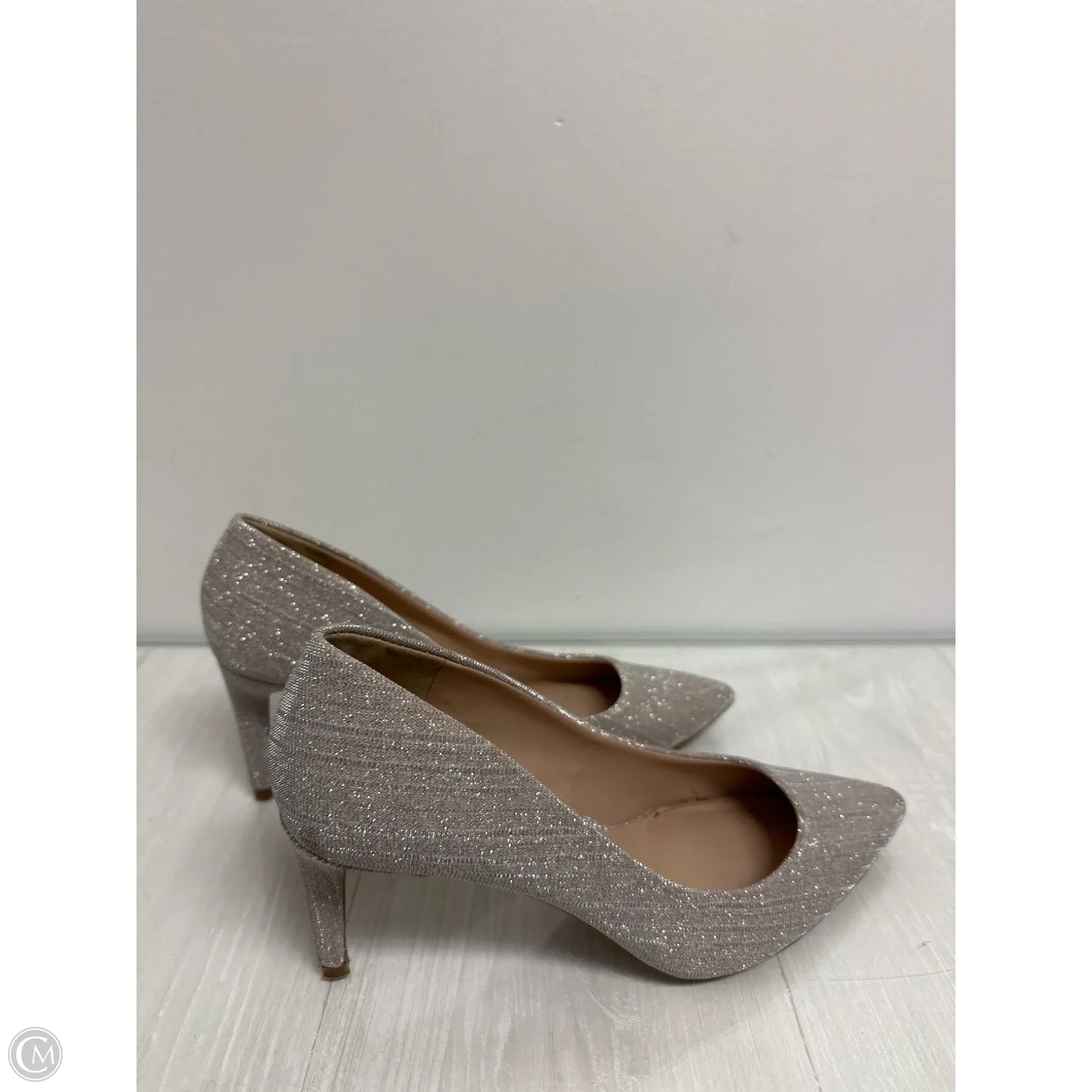Shoes Heels Stiletto By Kelly And Katie In Gold, Size: 9.5