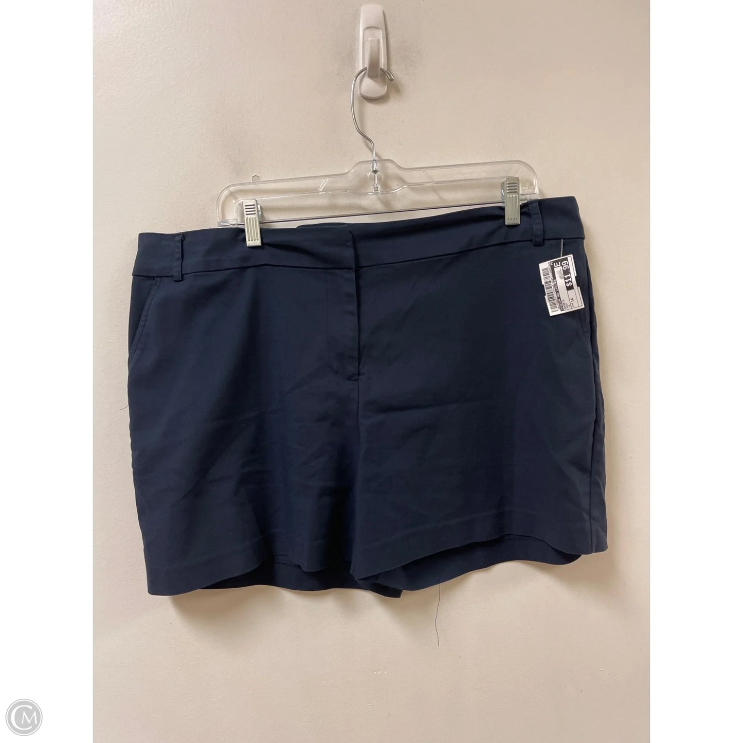 Shorts By Gibson And Latimer In Navy, Size: 16