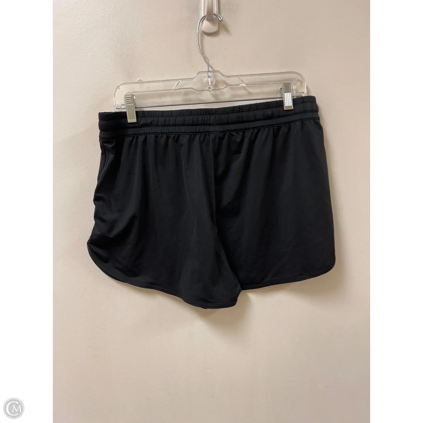 Athletic Shorts By Under Armour In Black, Size: M