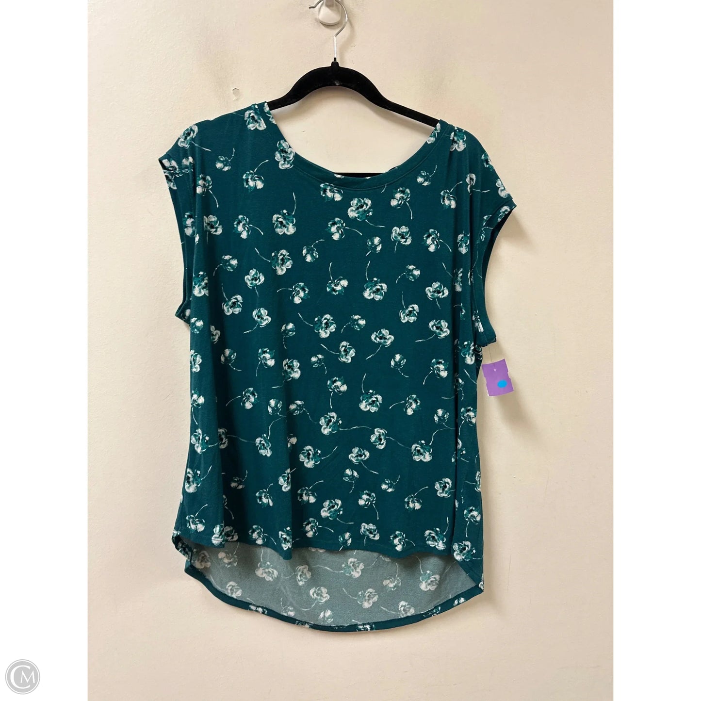 Top Short Sleeve By Elle In Green, Size: Xl