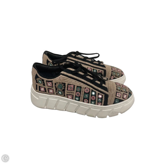 Shoes Sneakers By Free People In Black & Cream, Size: 7.5