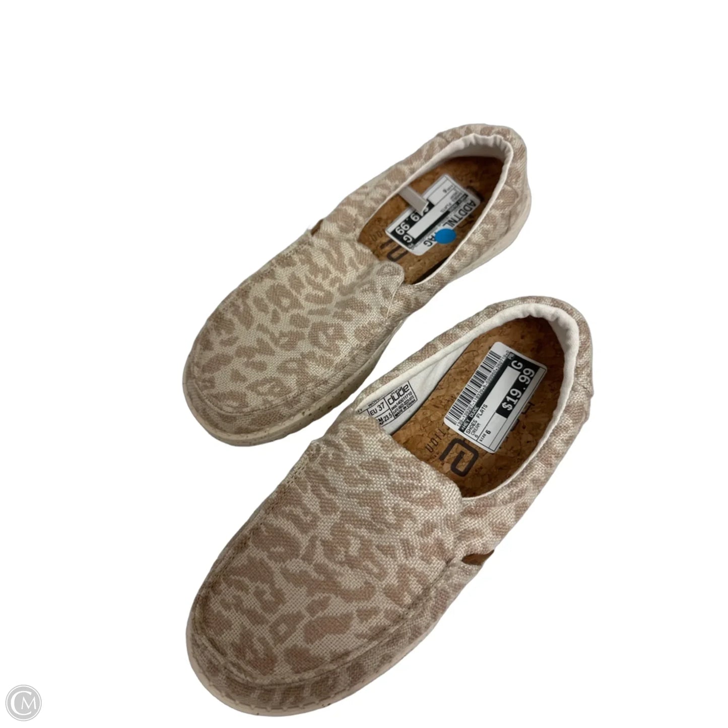 Shoes Flats By Hey Dude In Cream, Size: 6