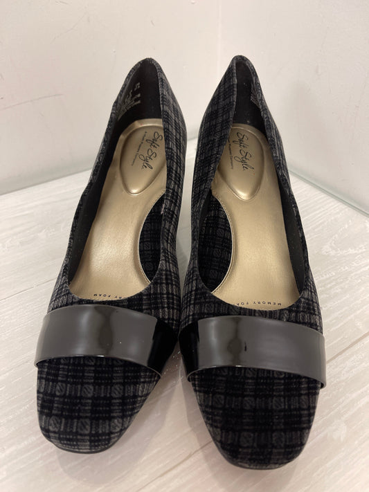 Shoes Heels Block By Clothes Mentor In Black, Size: 10