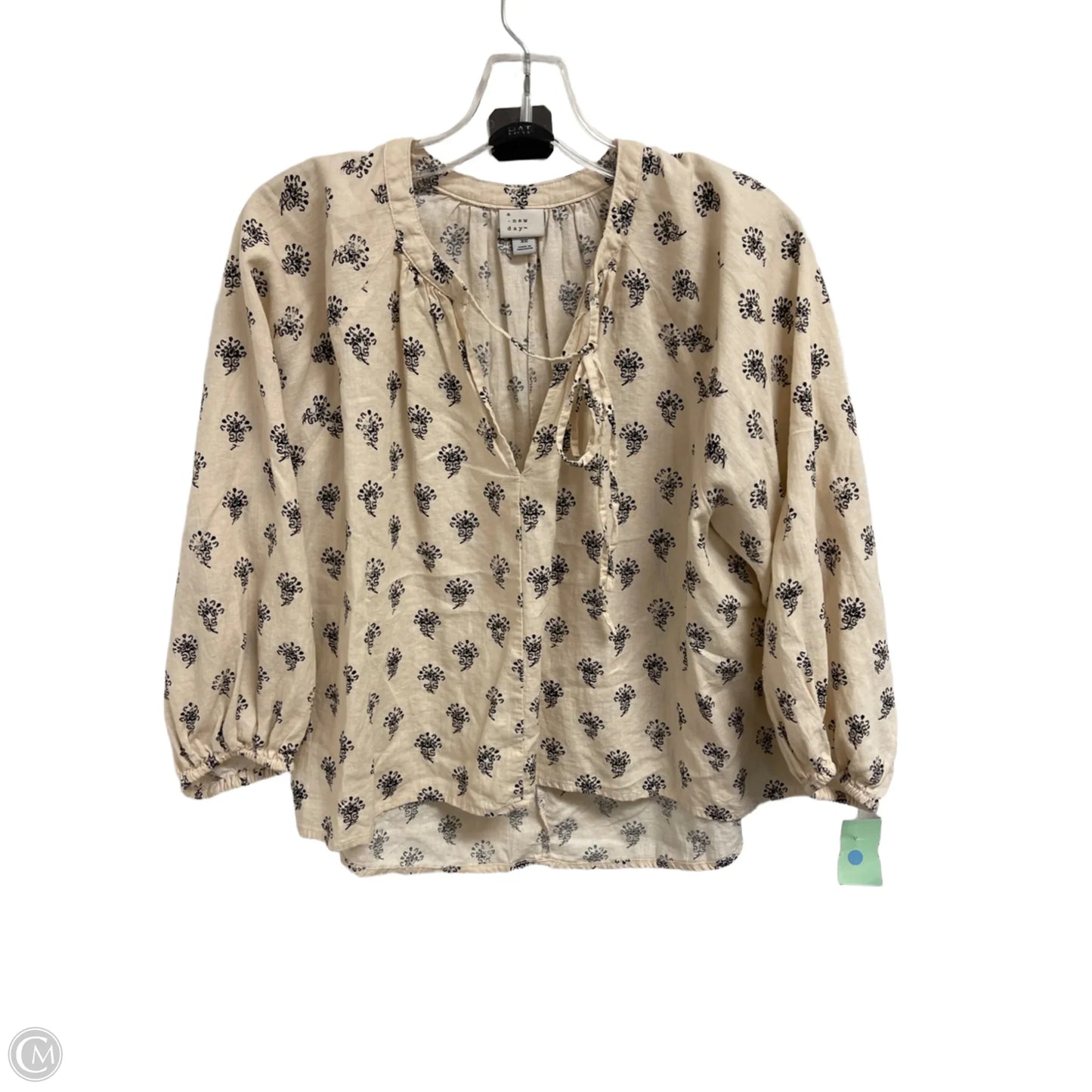 Top Long Sleeve By A New Day In Black & Cream, Size: Xs
