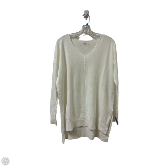 Sweater By Zenana Outfitters In White, Size: Xs