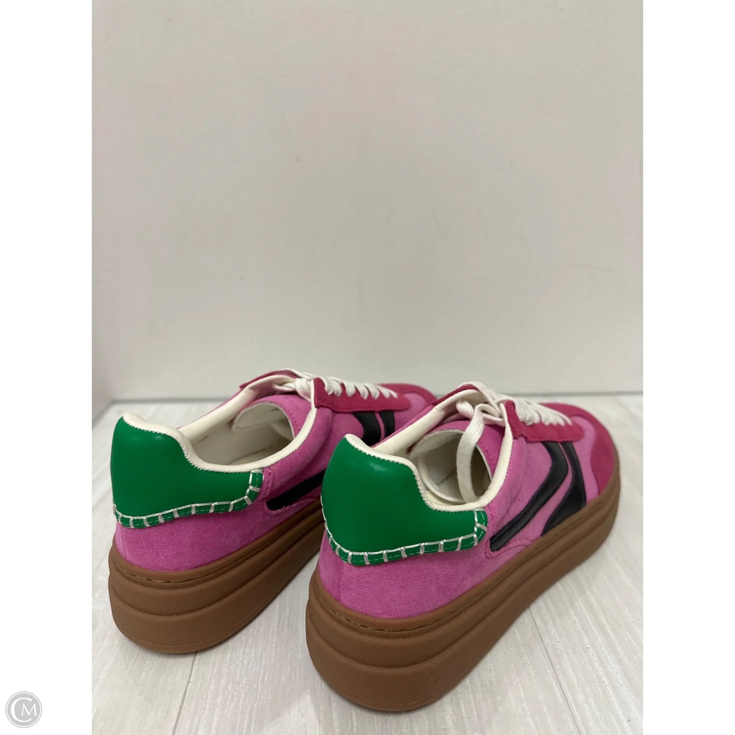 Shoes Sneakers By Steve Madden In Pink, Size: 9.5