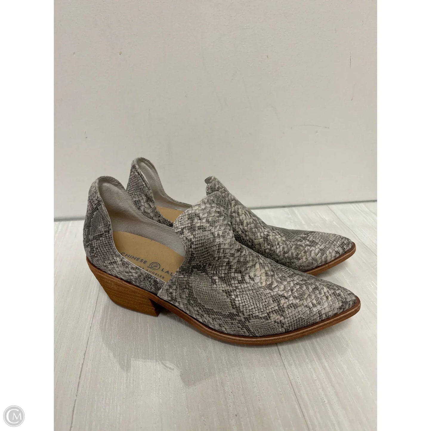Boots Ankle Flats By Chinese Laundry In Snakeskin Print, Size: 8.5