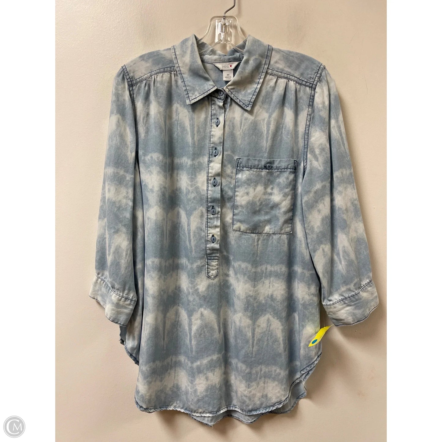 Top Long Sleeve By Intro In Blue & White, Size: M