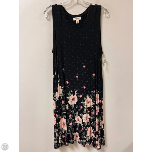 Dress Casual Short By Style And Company In Black & Pink, Size: L