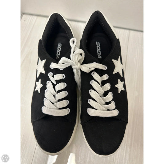 Shoes Sneakers By Soda In Black, Size: 10