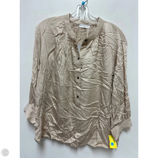 Top Long Sleeve By Clothes Mentor In Cream, Size: L