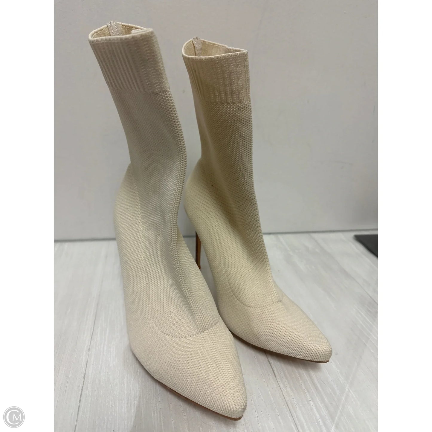 Boots Ankle Heels By Clothes Mentor In Cream, Size: 7.5