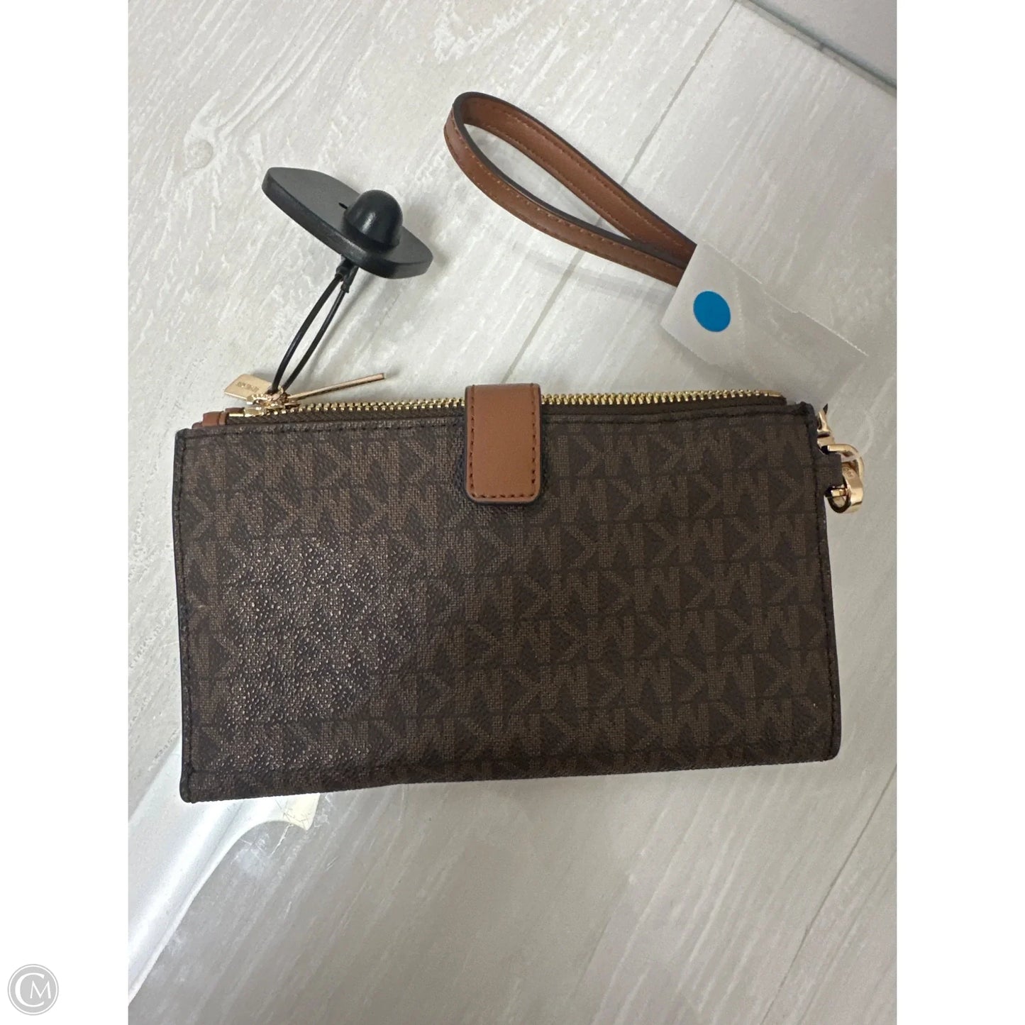 Wristlet Designer By Michael Kors, Size: Medium