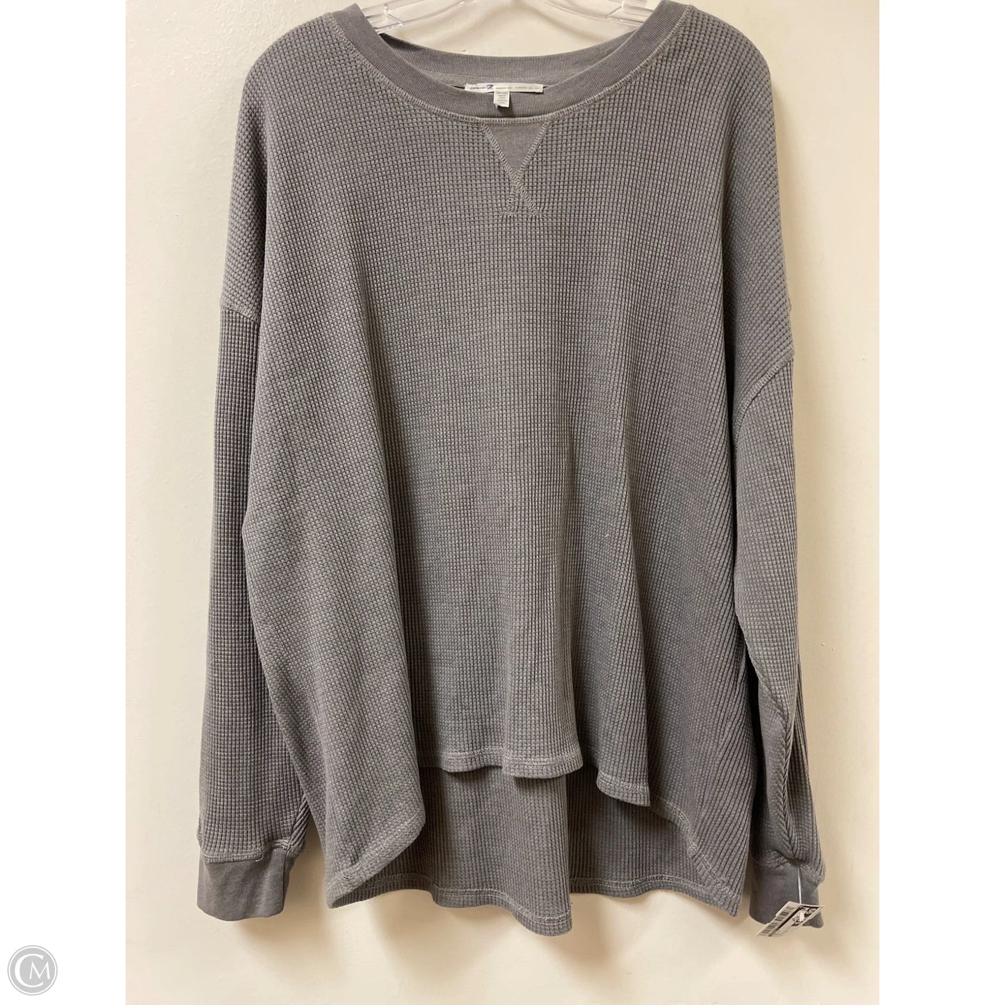 Top Long Sleeve By Seven 7 In Grey, Size: 1x