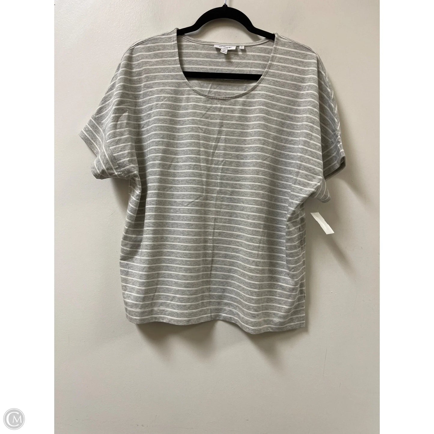 Top Short Sleeve By Chicos In Grey & White, Size: L