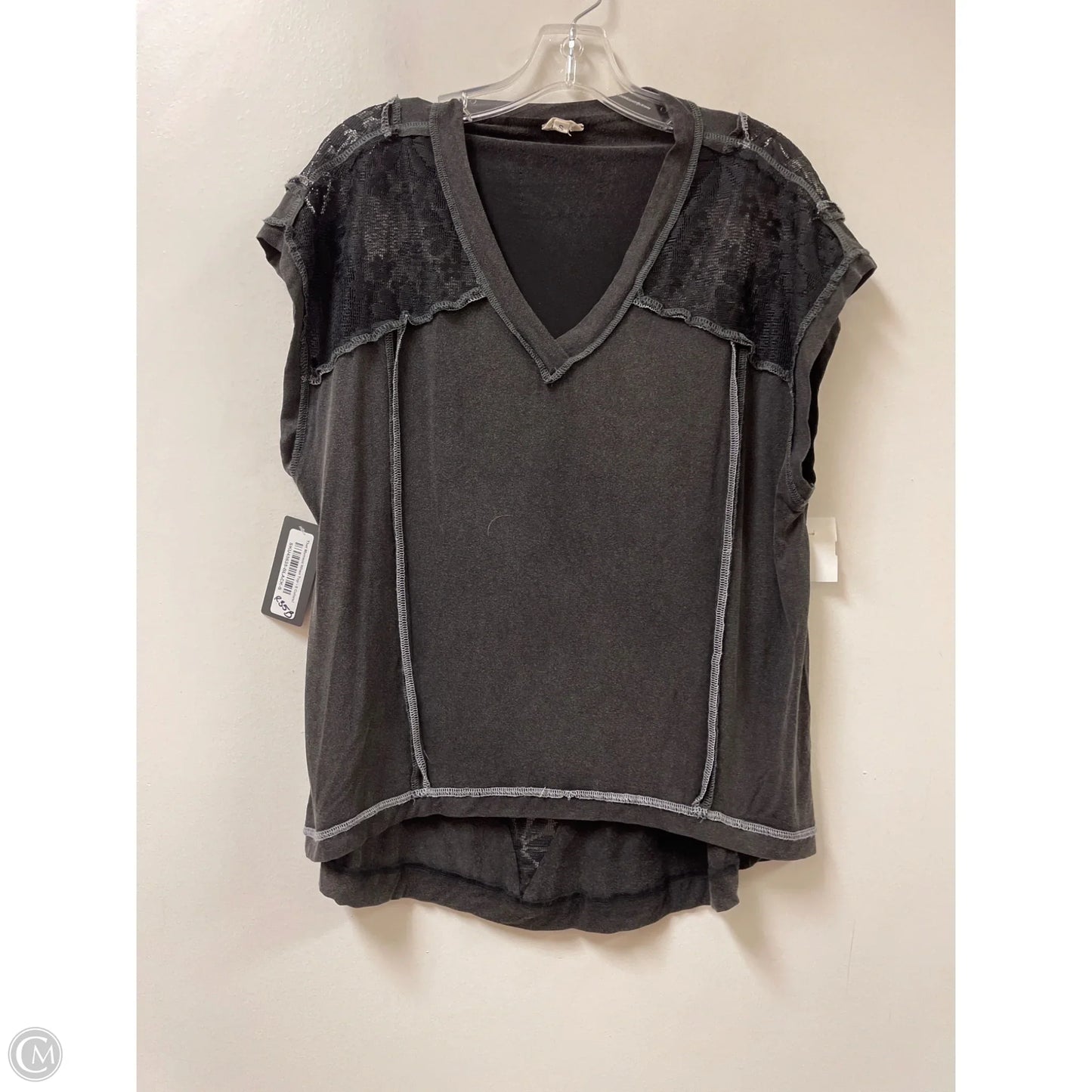 Top Short Sleeve By Pol In Black, Size: S