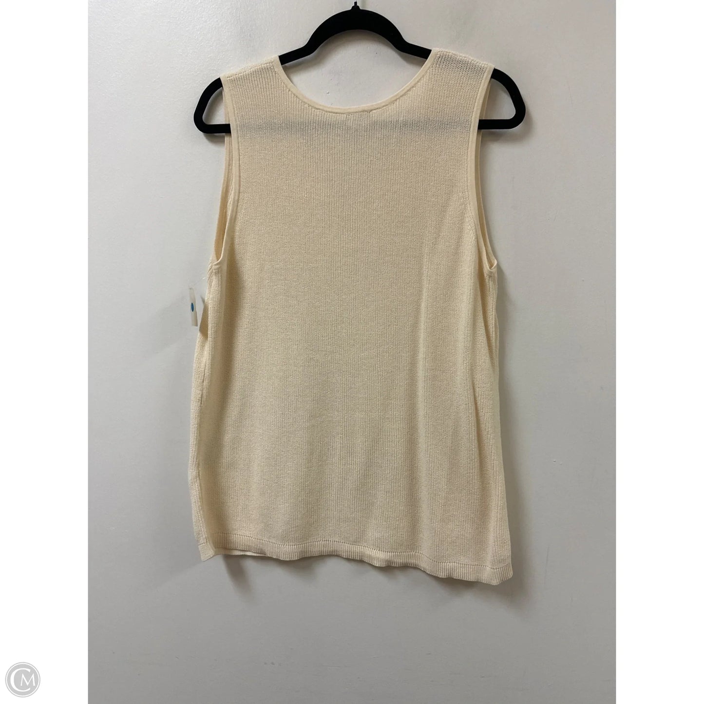 Top Sleeveless By Chicos In Cream, Size: L