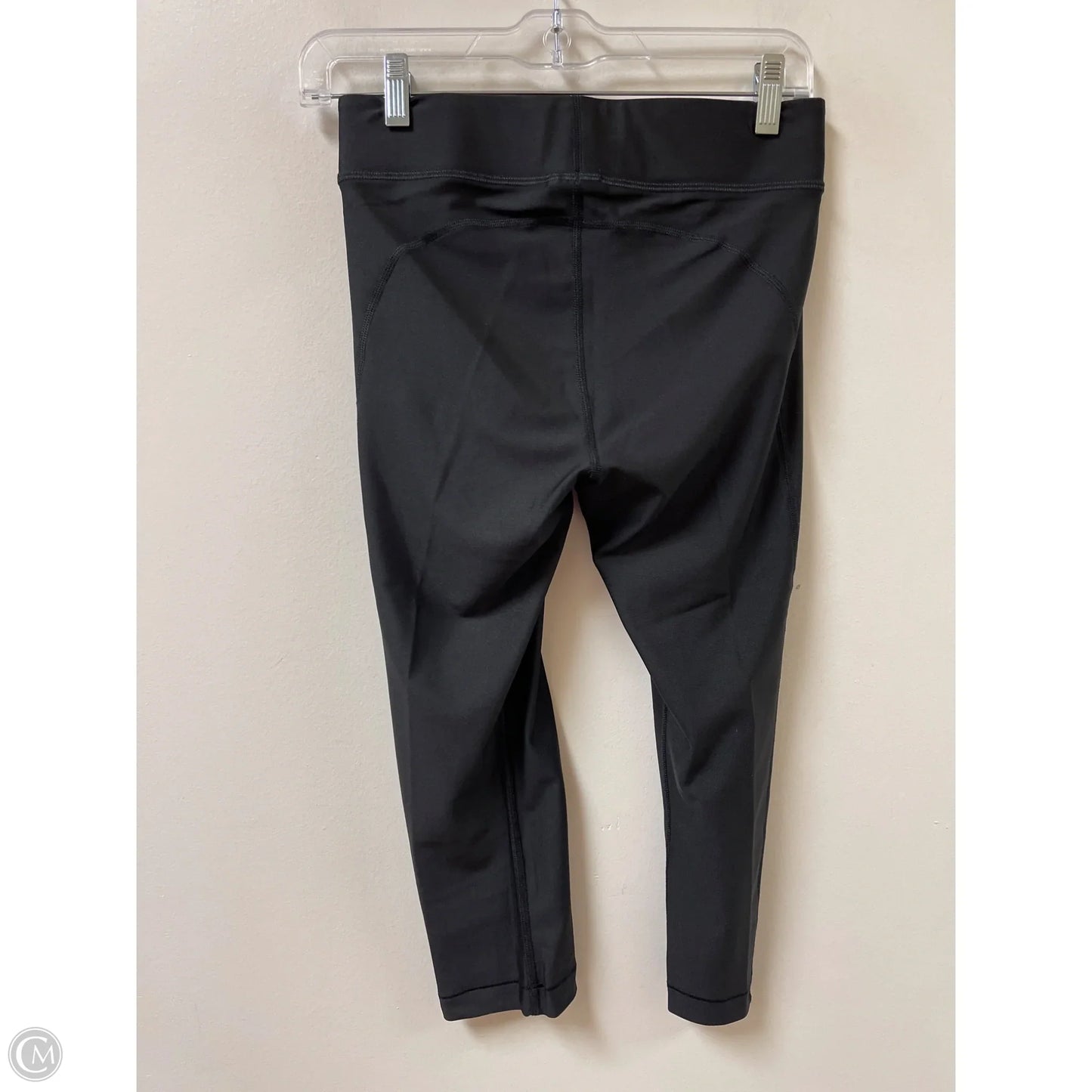 Athletic Leggings Capris By Under Armour In Black, Size: M