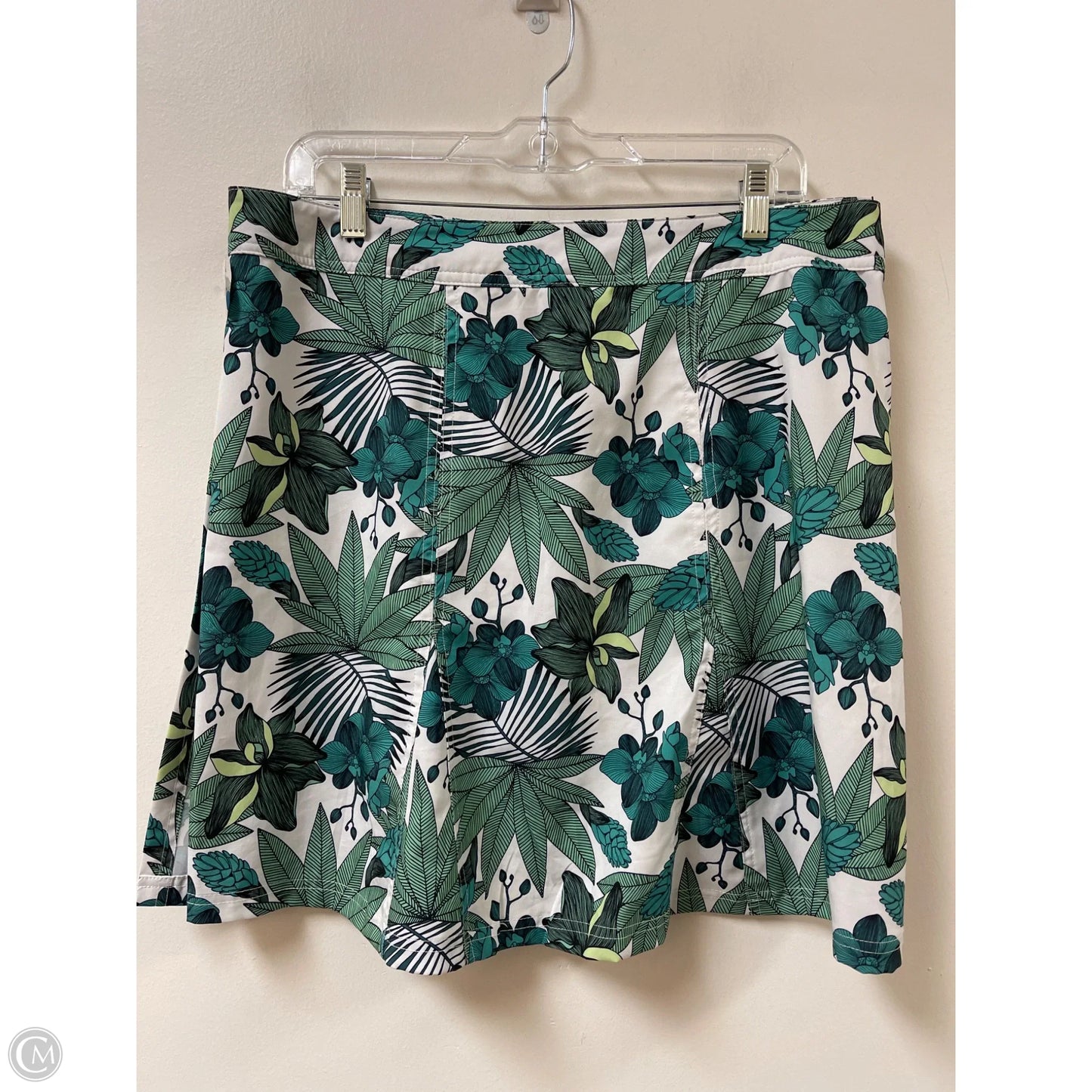 Athletic Skirt By Clothes Mentor In Green, Size: L