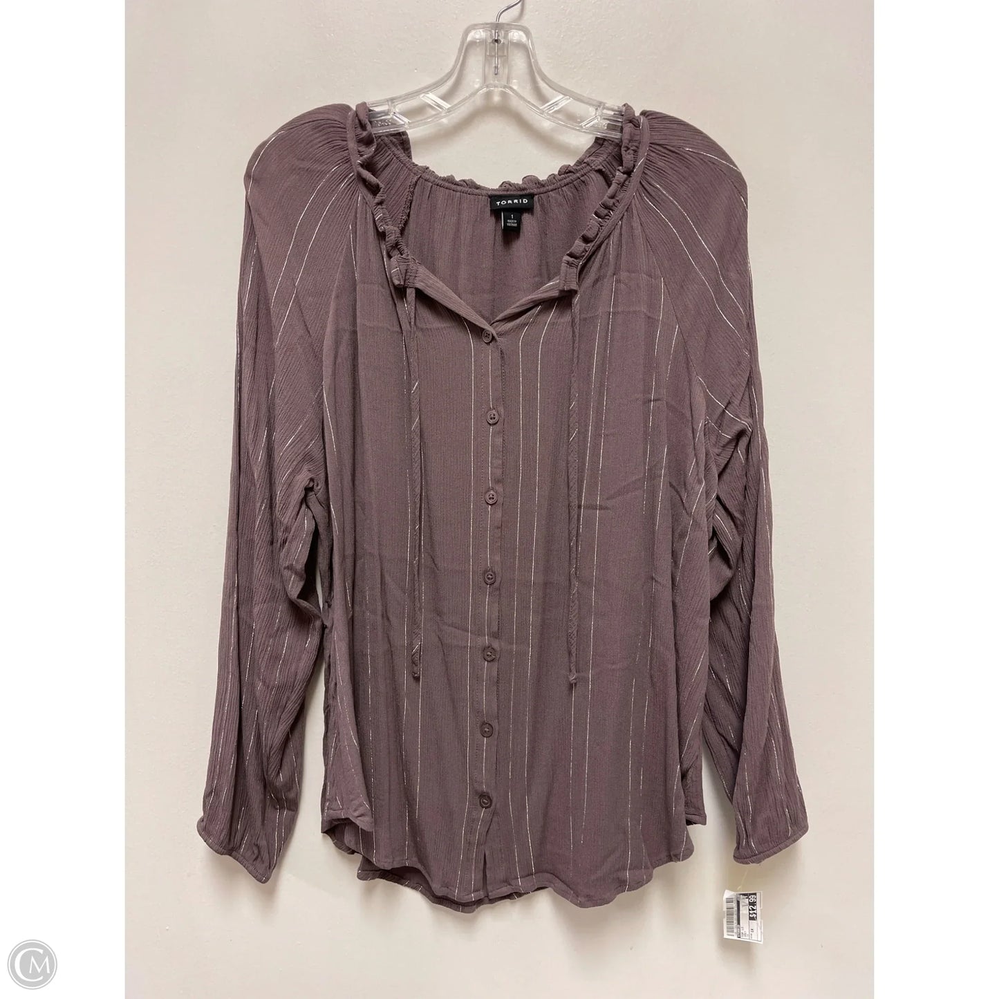 Top Long Sleeve By Torrid In Grey, Size: 1x