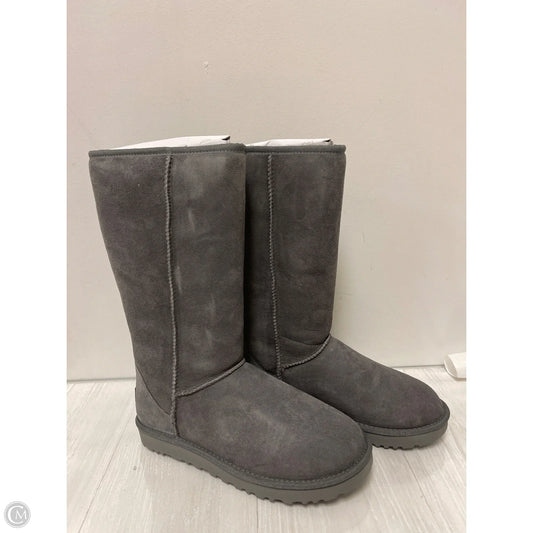 Boots Designer By Ugg In Grey, Size: 9