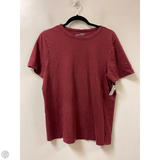 Top Short Sleeve By Universal Thread In Red, Size: M