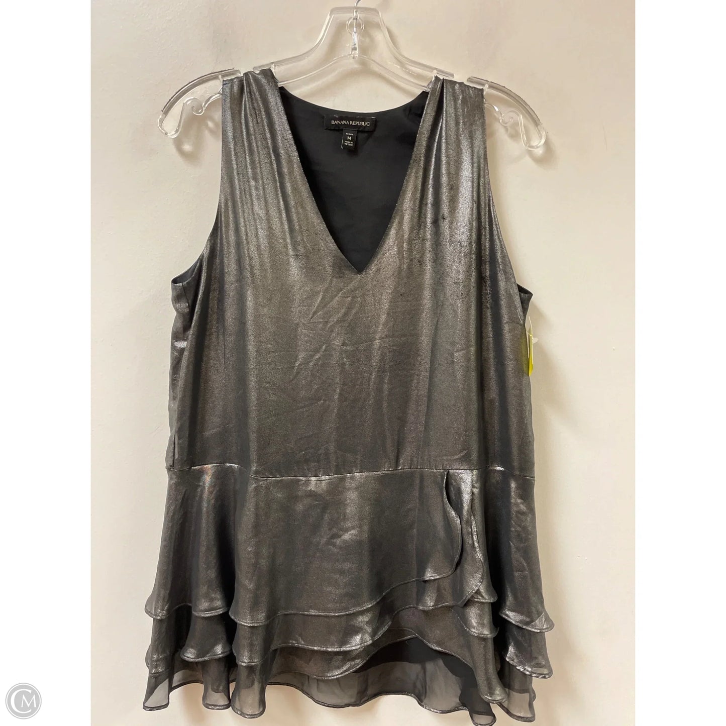 Top Sleeveless By Banana Republic In Silver, Size: Mp