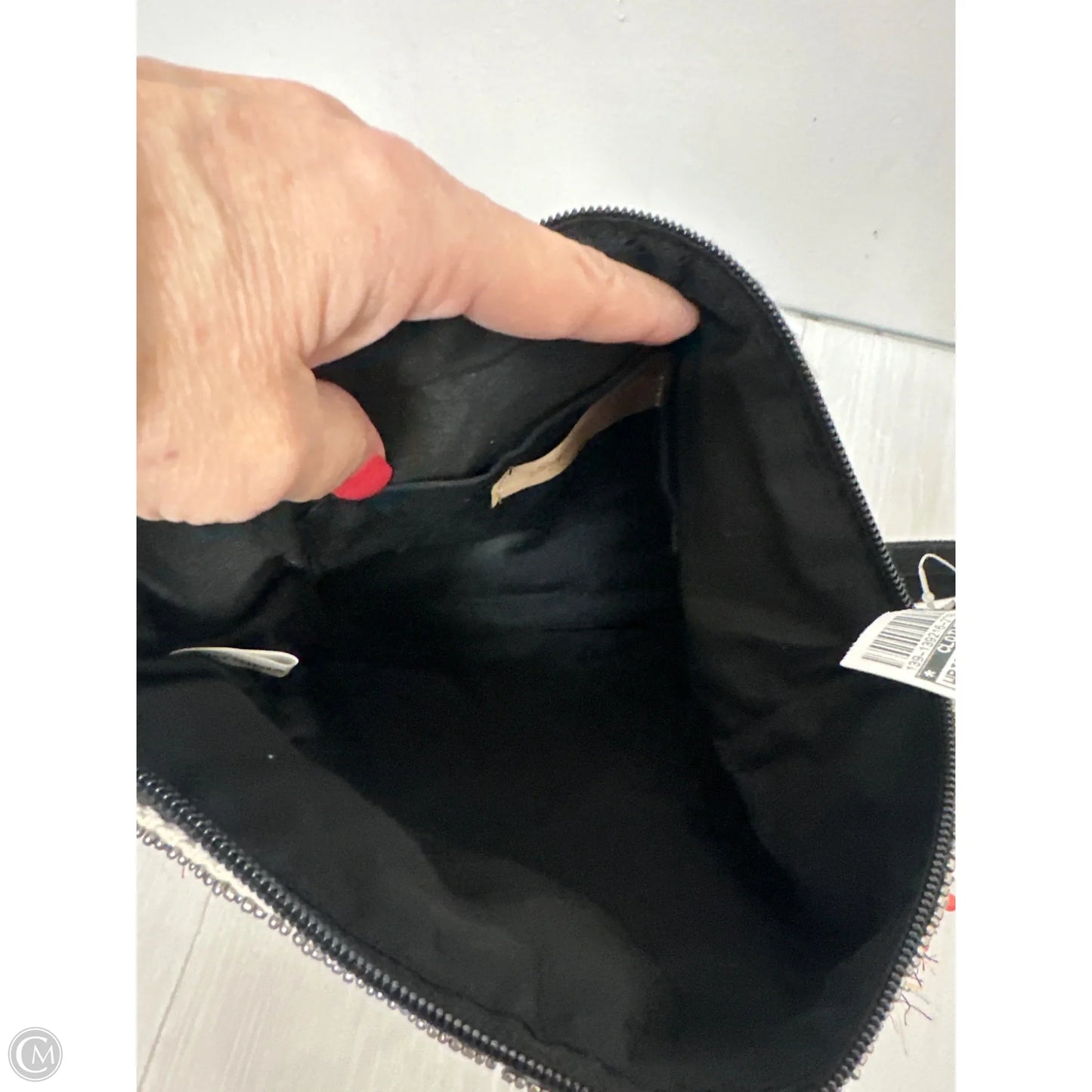 Wristlet By Clothes Mentor, Size: Medium