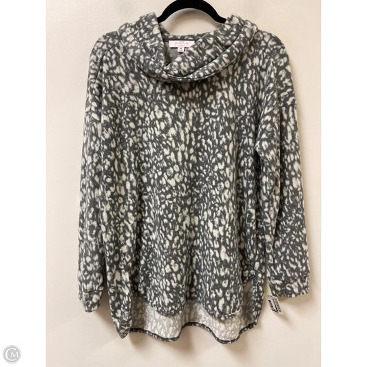 Sweater By New Directions In Grey, Size: M