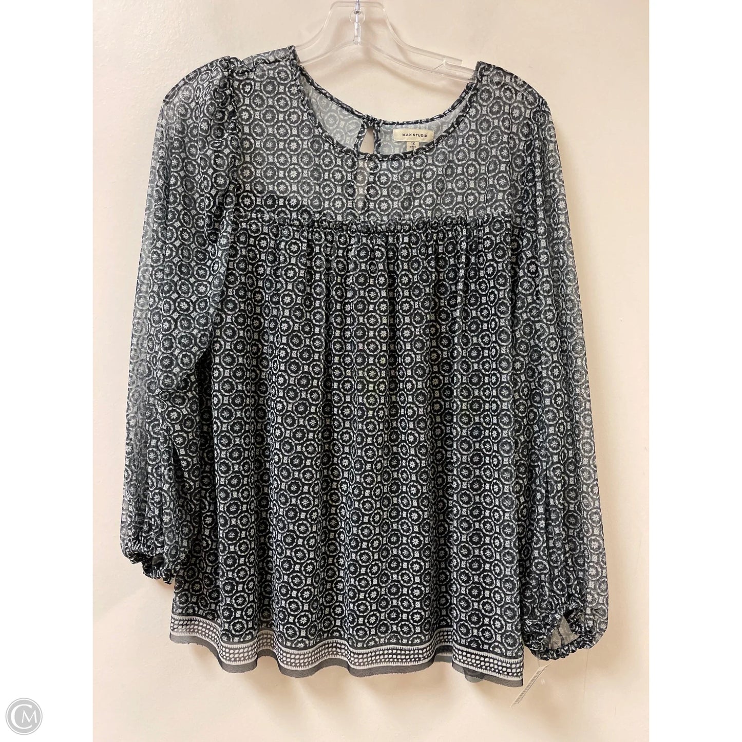Top Long Sleeve By Max Studio In Black & White, Size: 1x