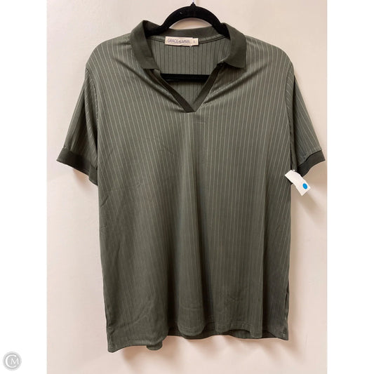 Top Short Sleeve By Clothes Mentor In Green, Size: L