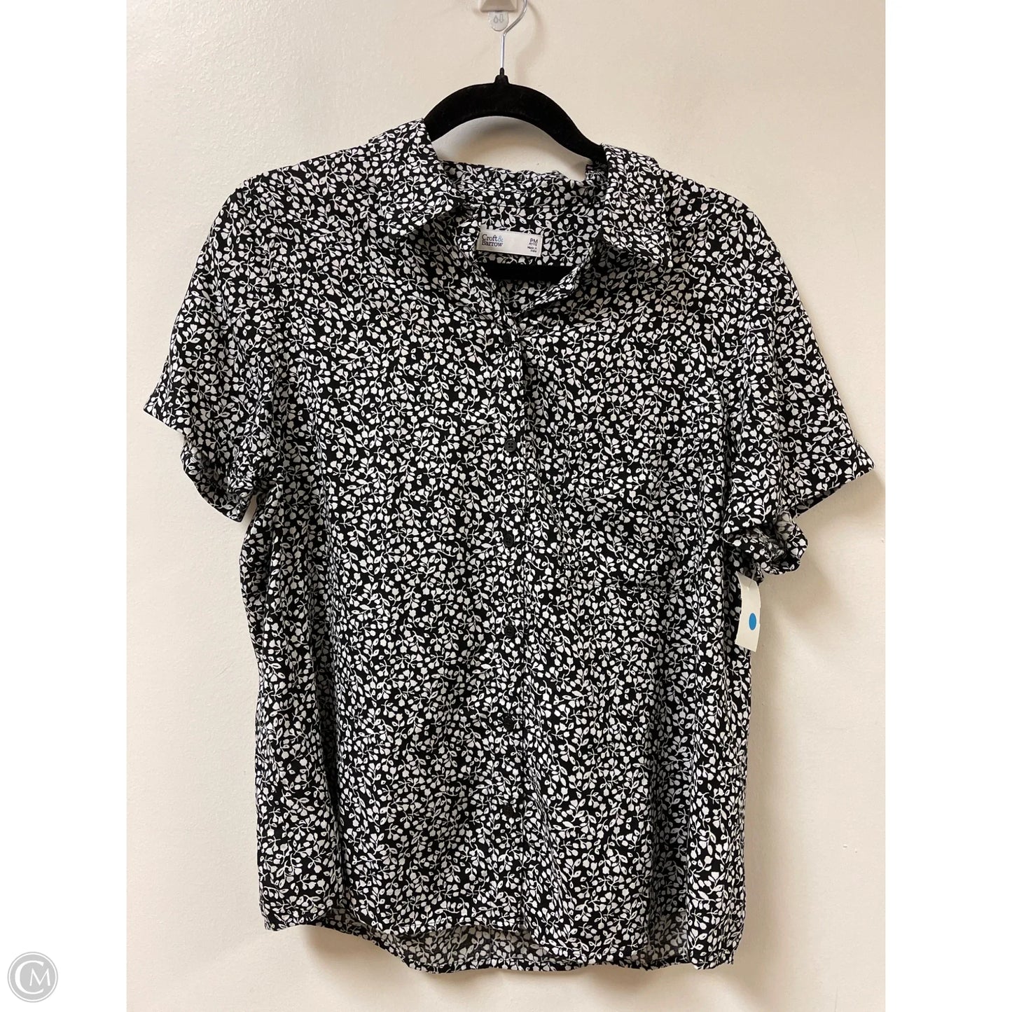 Blouse Sleeveless By Croft And Barrow In Black & White, Size: Mp