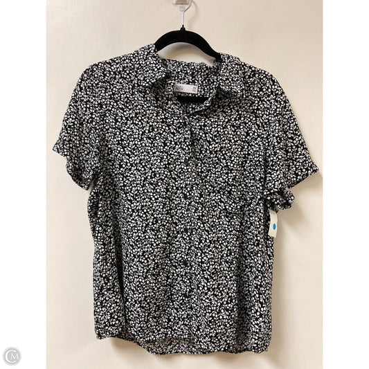 Blouse Sleeveless By Croft And Barrow In Black & White, Size: Mp