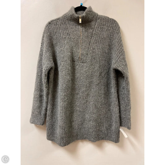 Sweater By Express In Grey, Size: M
