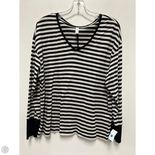Top Long Sleeve By Stylus In Striped Pattern, Size: 1x