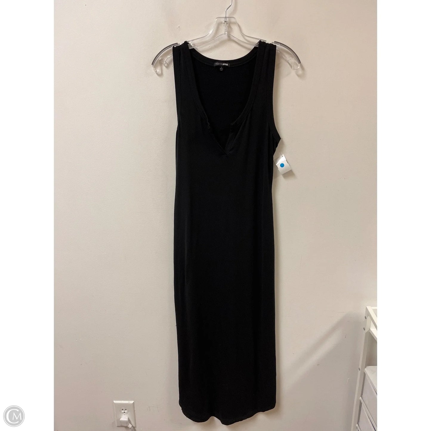 Dress Casual Maxi By Fashion Nova In Black, Size: L